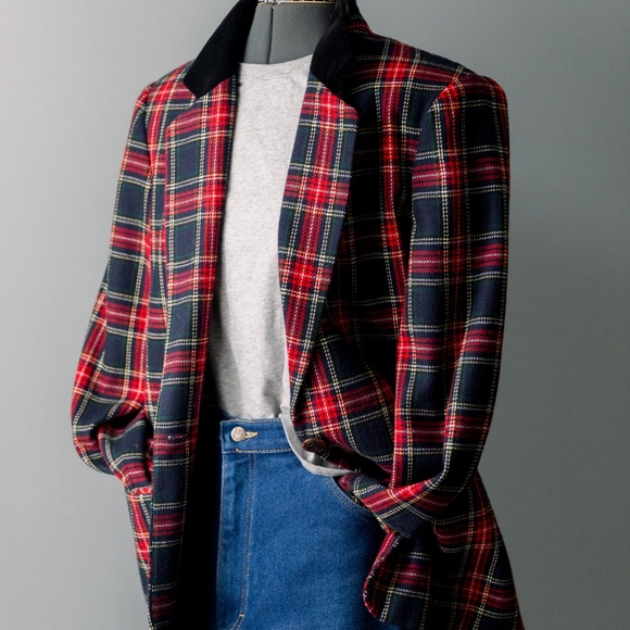 Women's 90's Vintage Plaid Academia Blazer - Picture 5 of 10